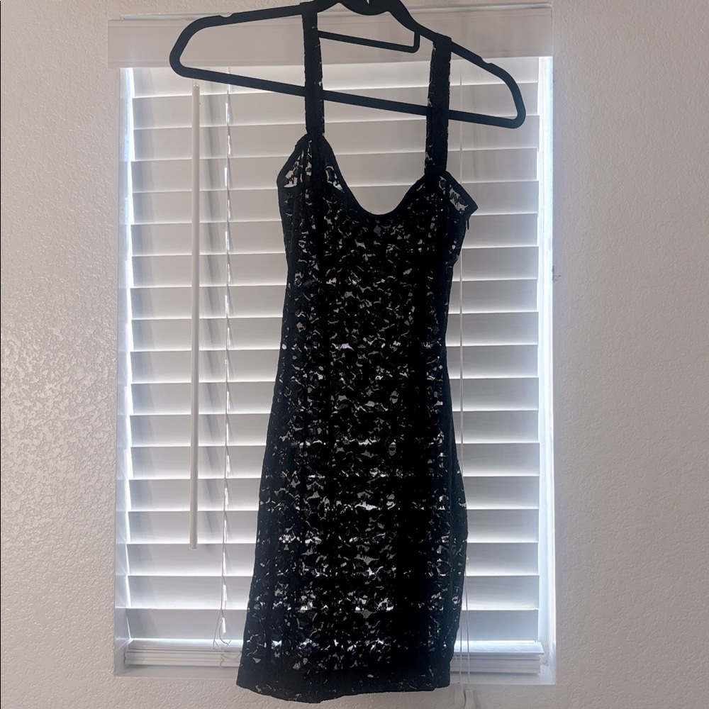Superdown (S) REVOLVE Going out / Party 
Black Lace Mini Dress 🖤